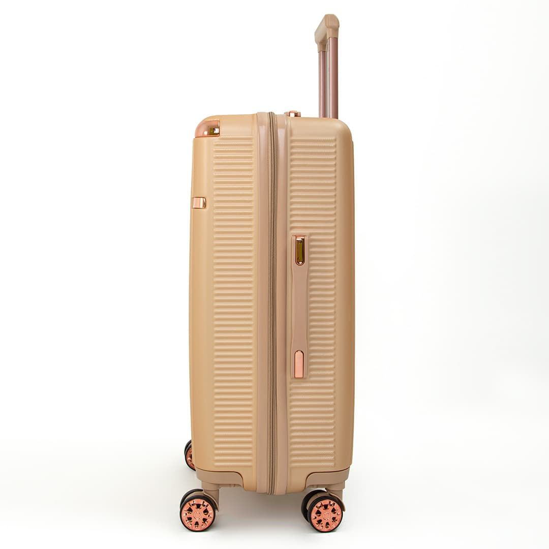 Kit Mala de Viagem Pequena de Bordo 10kg Croácia Fendi e Mala Croácia Grande 32kg Fendi Kit Mala de Viagem Pequena de Bordo 10kg Croácia Fendi e Mala Croácia Grande 32kg Fendi