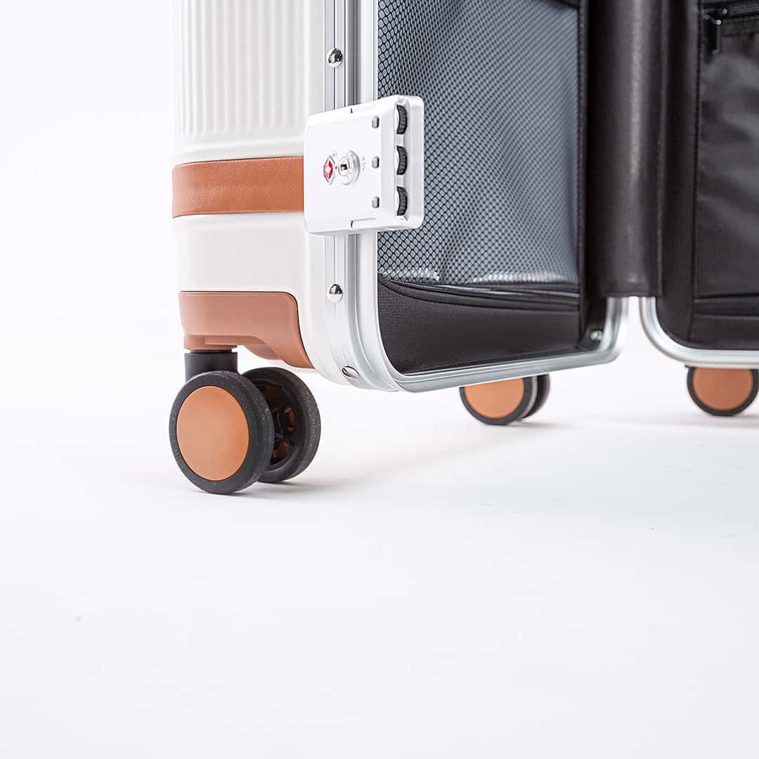 Kit de Mala de Viagem Pequena 10kg e Média 23kg Roma com Kit Necessaire Washbag e Tag Decorativa Branca