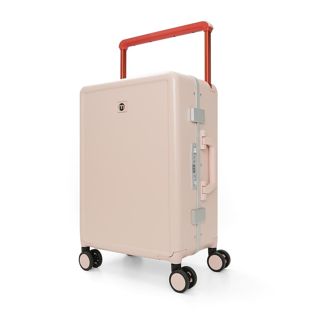 Mala de Viagem Pequena de Bordo 10 kg em Policarbonato Dinamarca Maloa Rosa Mala de Viagem Pequena de Bordo 10 kg em Policarbonato Dinamarca Maloa Rosa