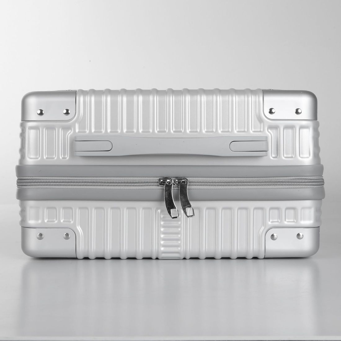 Frasqueira 15 Polegadas Policarbonato ABS Noruega Maloa Prata Frasqueira 15 Polegadas Policarbonato ABS Noruega Maloa Prata