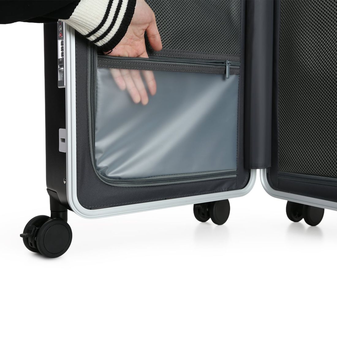 Mala de Viagem Pequena de Bordo 10 kg em Policarbonato Barcelona Maloa Preto Mala de Viagem Pequena de Bordo 10 kg em Policarbonato Barcelona Maloa Preto