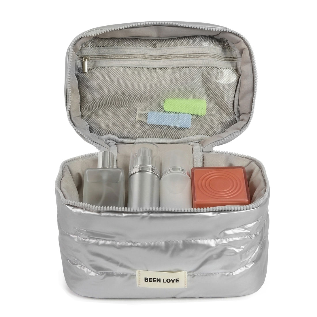 Kit de Acessórios Multifuncional com Necessaire, Porta Passaporte e Porta Notebook 14 Polegadas Puffer Maloa Prata