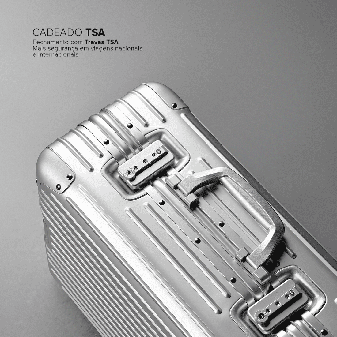 Mala de Viagem Pequena de Bordo 10 kg em Aluminio Dubai Maloa Prata