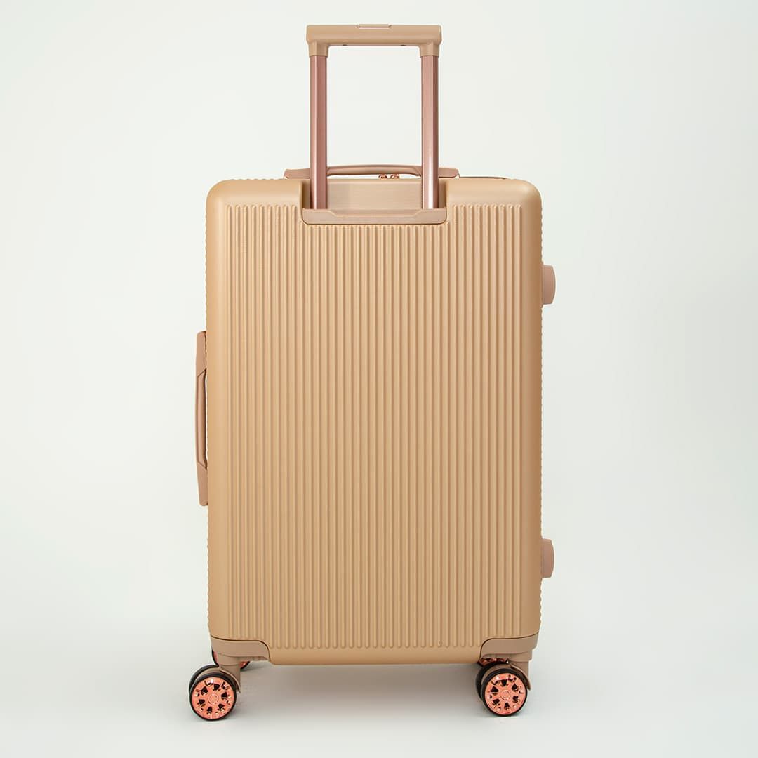 Kit Mala de Viagem Pequena de Bordo 10kg Croácia Fendi e Mala Croácia Grande 32kg Fendi Kit Mala de Viagem Pequena de Bordo 10kg Croácia Fendi e Mala Croácia Grande 32kg Fendi