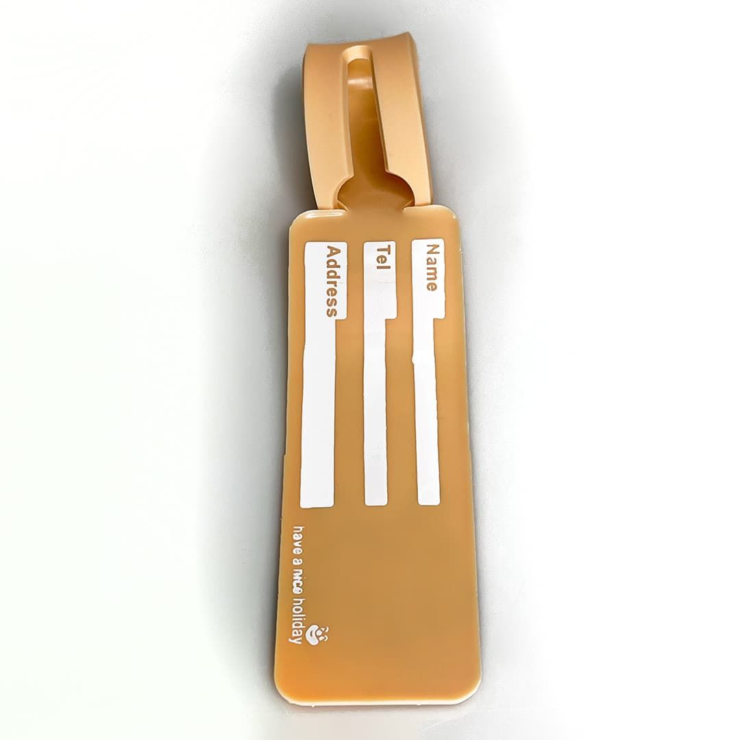 Tag de Malas My Trip Maloa Coelho Nude