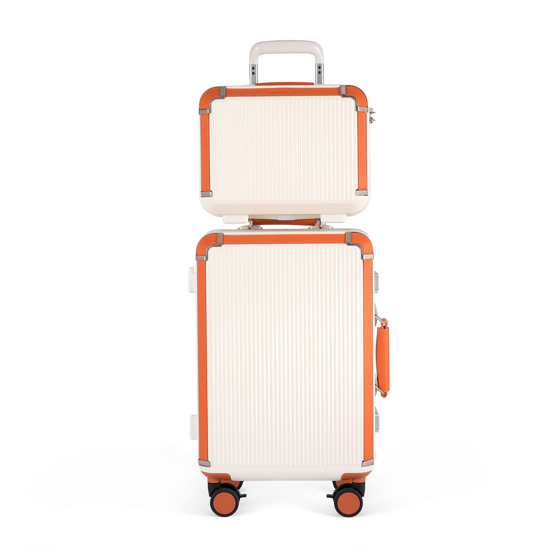 Conjunto de Mala Pequena de Bordo 10kg em Policarbonato Vienna Maloa Branco Conjunto de Mala Pequena de Bordo 10kg em Policarbonato Vienna Maloa Branco