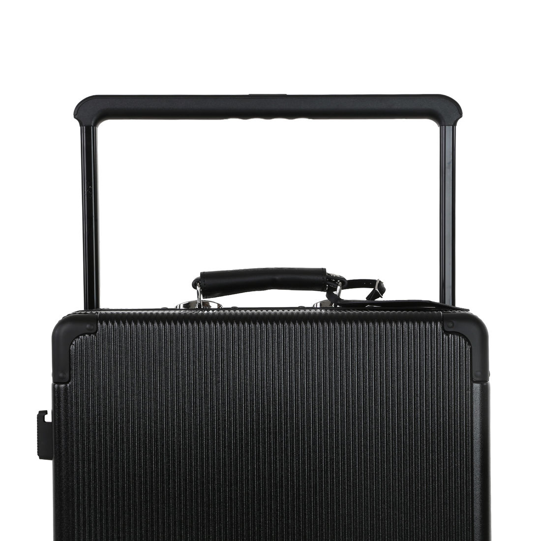 Kit de Malas de Viagem 10kg e Media 23kg em Policarbonato Tóquio Maloa Preto Kit de Malas de Viagem 10kg e Media 23kg em Policarbonato Tóquio Maloa Preto