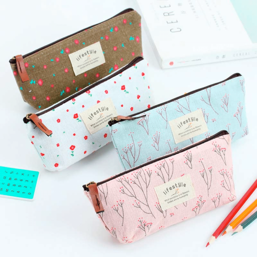 Estojo Estampado Floral Vintage Marrom Estojo Estampado Floral Vintage Marrom