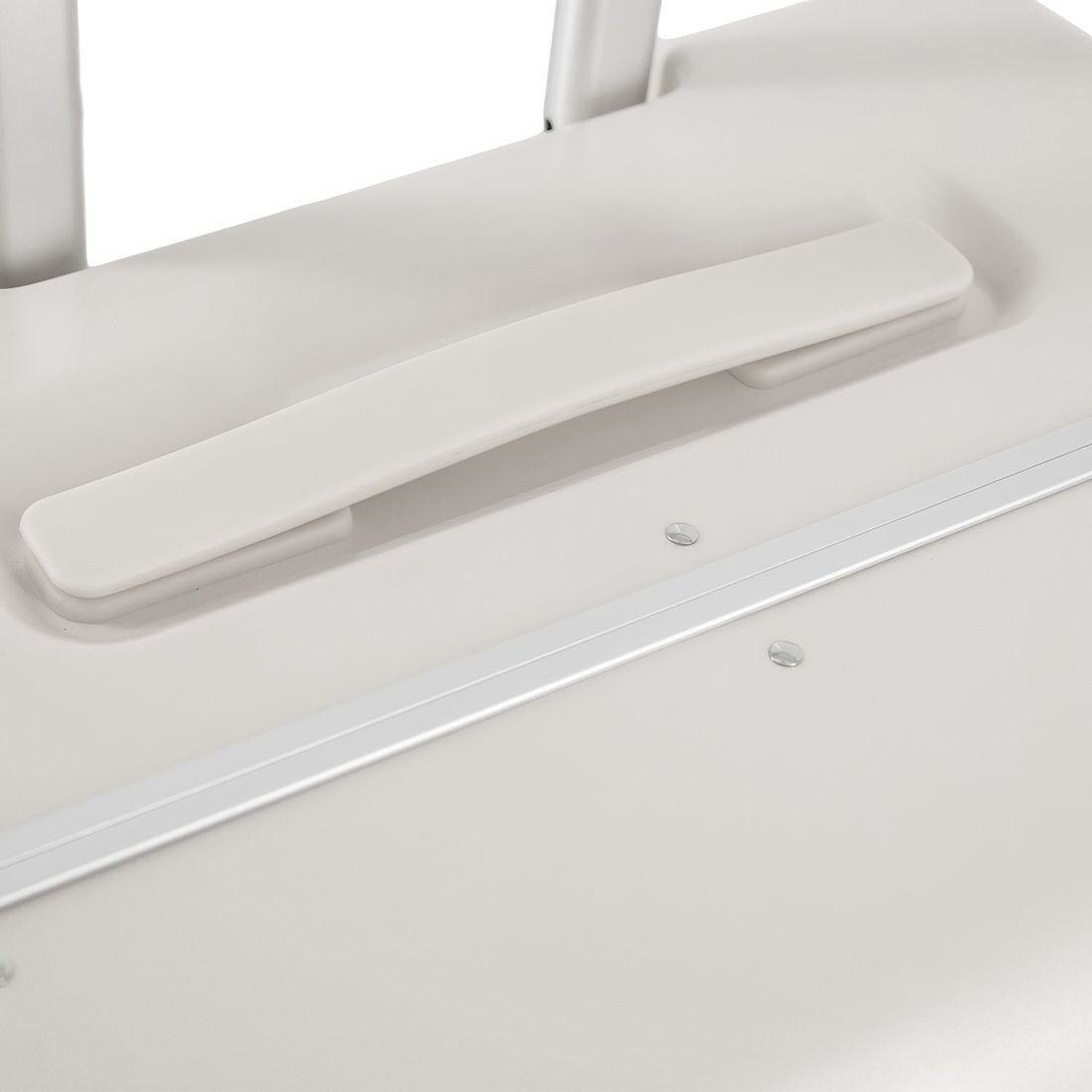 Kit de Malas de Viagem Média 23 kg e Pequena de Bordo 10kg com Assento Infantil PC Grécia Maloa Branco Kit de Malas de Viagem Média 23 kg e Pequena de Bordo 10kg com Assento Infantil PC Grécia Maloa Branco