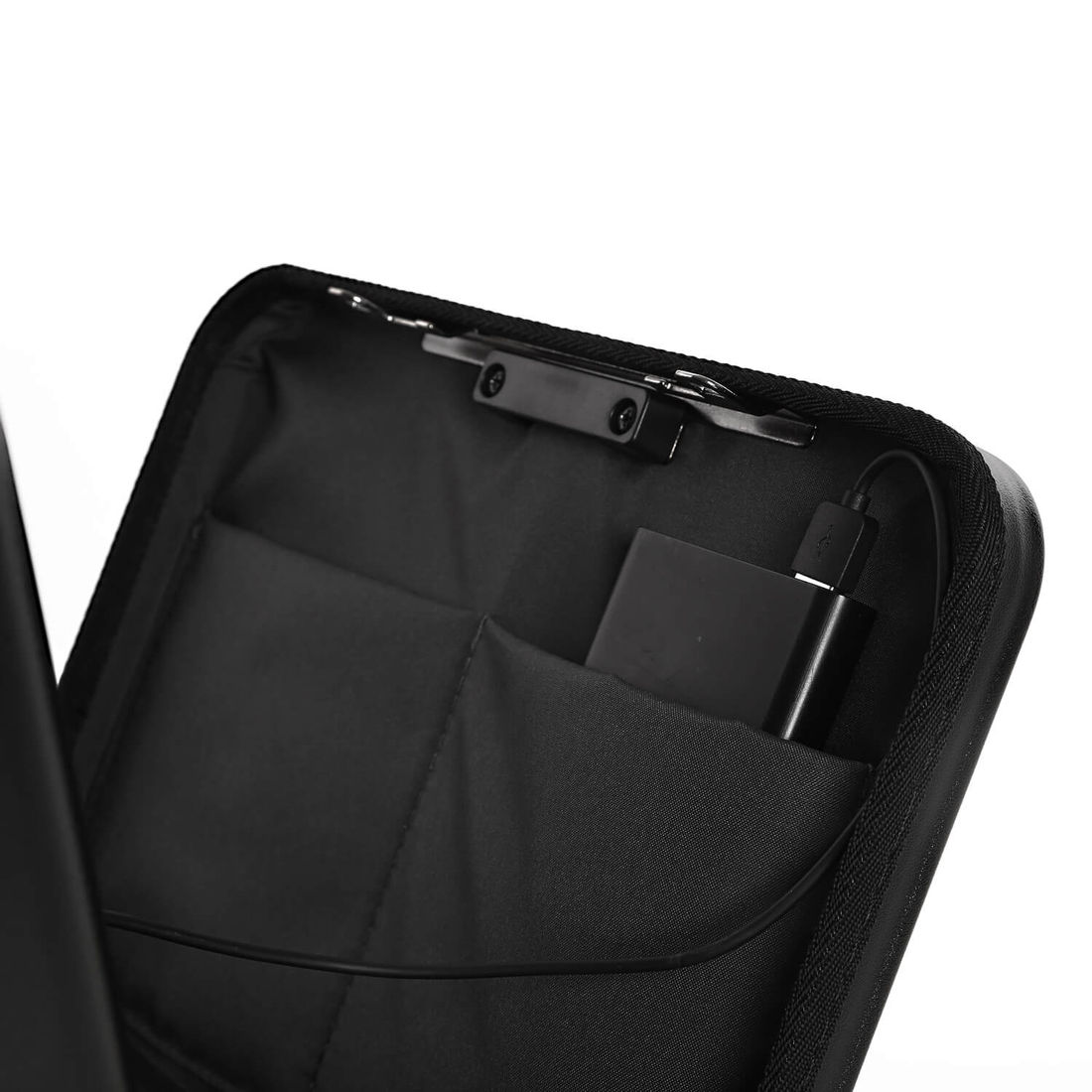 Mala de Viagem Pequena de Bordo 10 kg em Policarbonato Berlim Maloa Preto