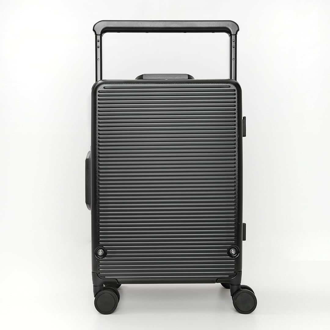 Kit de Malas de Viagem Média 23 kg e Pequena de Bordo 10kg PC Dinamarca Preto