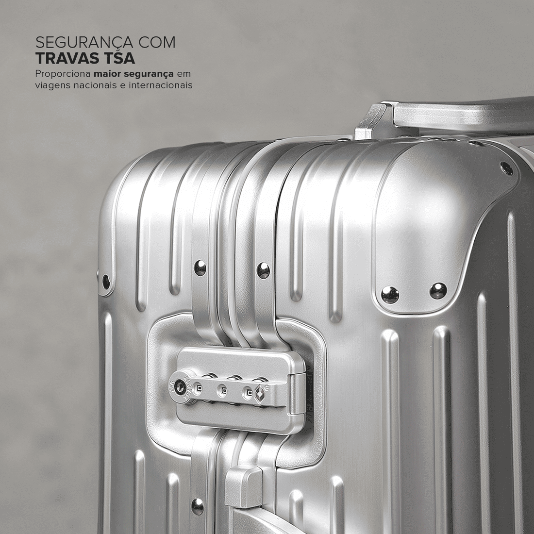 Mala de Viagem Pequena de Bordo 10 kg em Aluminio Dubai Maloa Prata