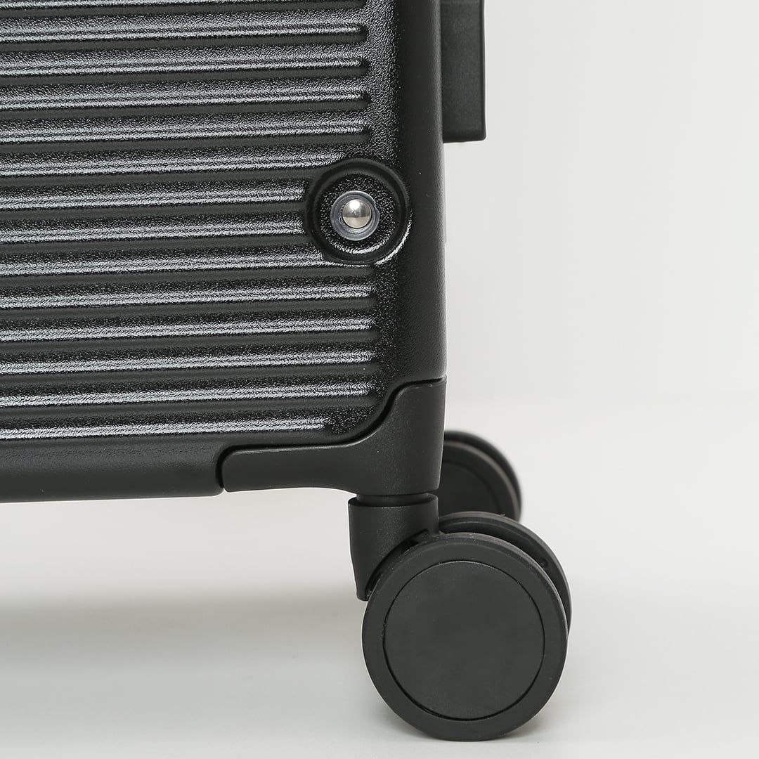 Kit de Malas de Viagem Média 23 kg e Pequena de Bordo 10kg PC Dinamarca Preto