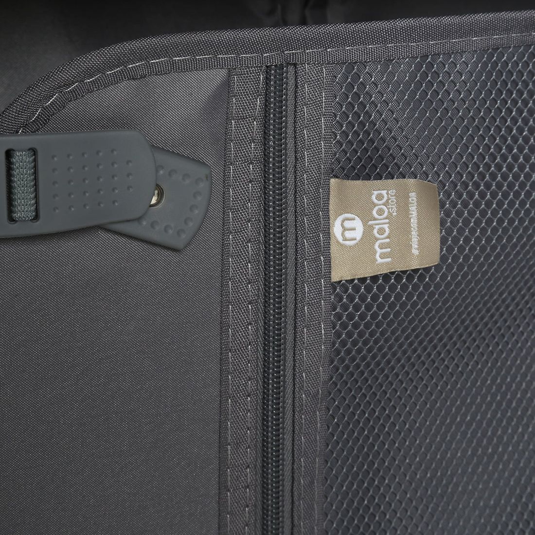 Mala de Viagem Media 23 kg ABS Policarbonato Toronto Maloa Preto