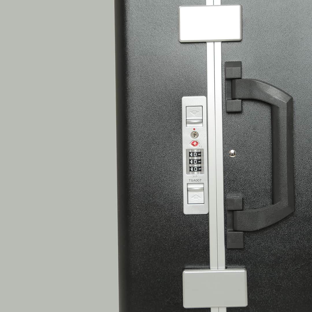 Mala de Viagem Media 23 kg em Policarbonato Dinamarca Maloa Preta