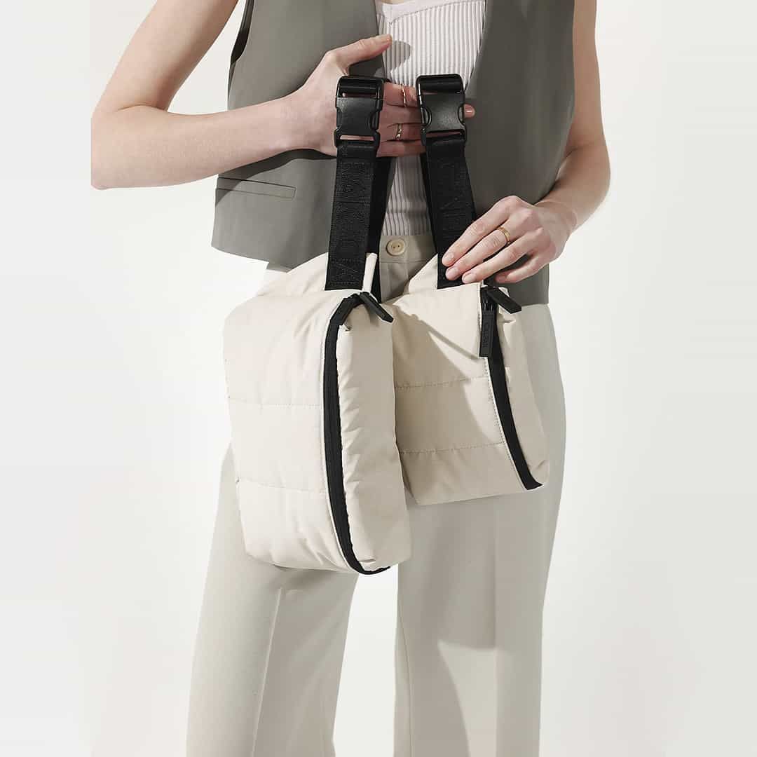 Kit Mochila e Pochete Confort Bag Multifuncional Maloa Branco