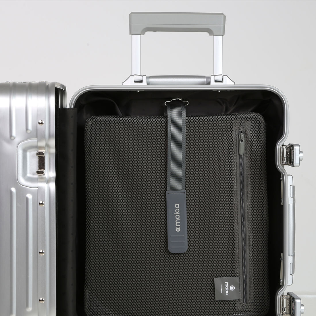 Mala de Viagem Pequena de Bordo 10 kg em Aluminio Dubai Maloa Prata