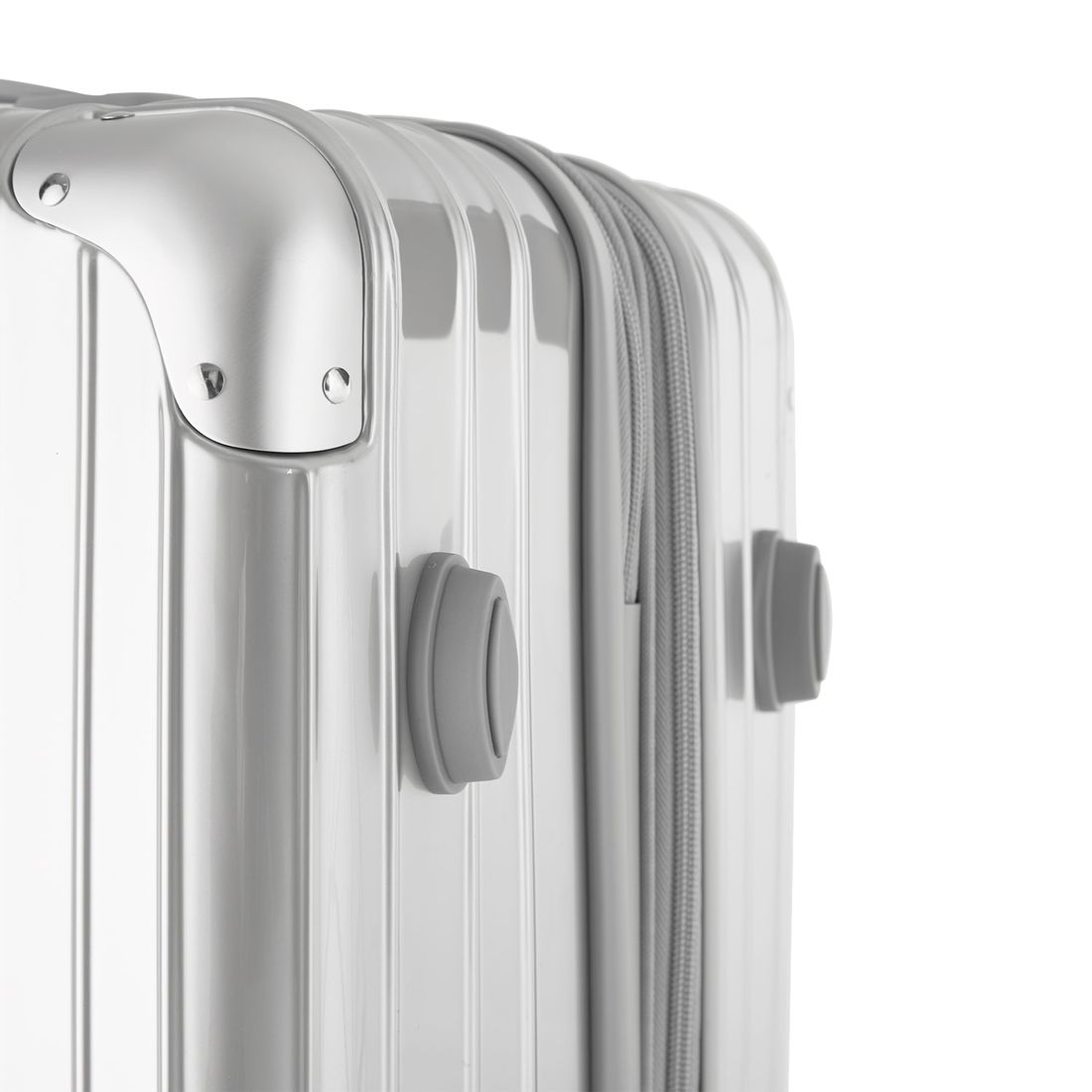 Kit Completo Brasil Prata, Almofada de Pescoço, Kit Frasco 7 Pecas e Organizador de Malas Travel to Live Cinza Kit Completo Brasil Prata, Almofada de Pescoço, Kit Frasco 7 Pecas e Organizador de Malas Travel to Live Cinza