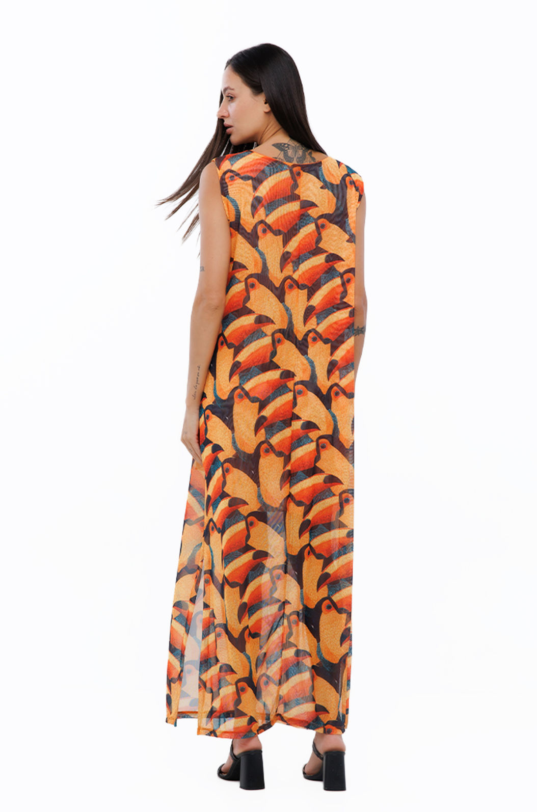 Vestido Feminino Tule Maré Estampado Tucanos Tela Bordada