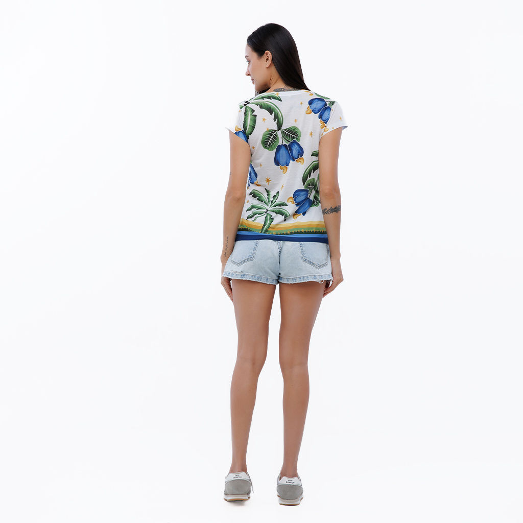 Blusa Strass com Aplicação de Strass Estampada Motivos Tropicais Brasil Blusa Strass com Aplicação de Strass Estampada Motivos Tropicais Brasil