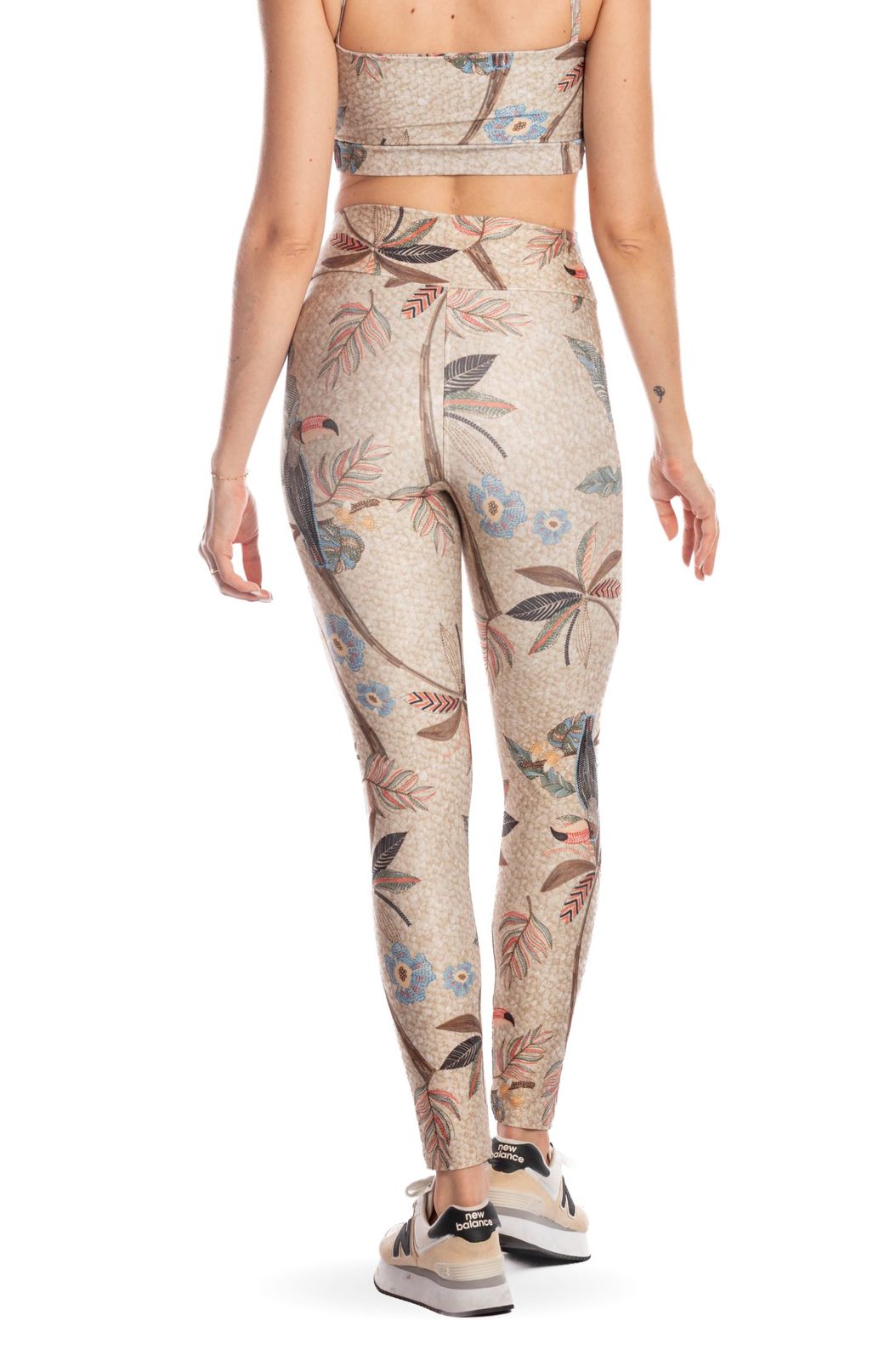 Calça Feminina Legging Estampada Tucaninhos Bordados