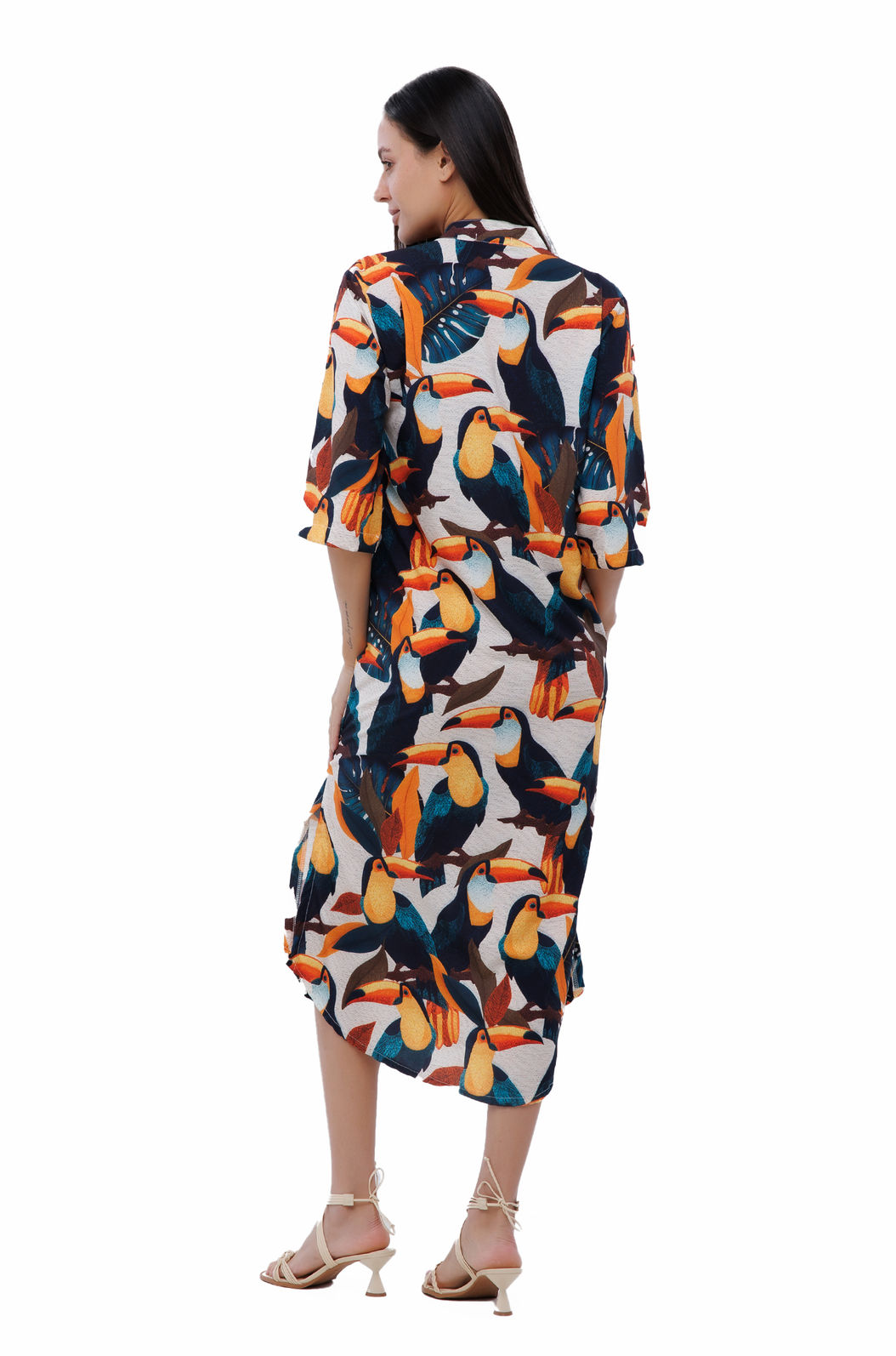 Vestido Feminino Chemise Atena Gola Padre Estampado Tucanos Tela Bordada