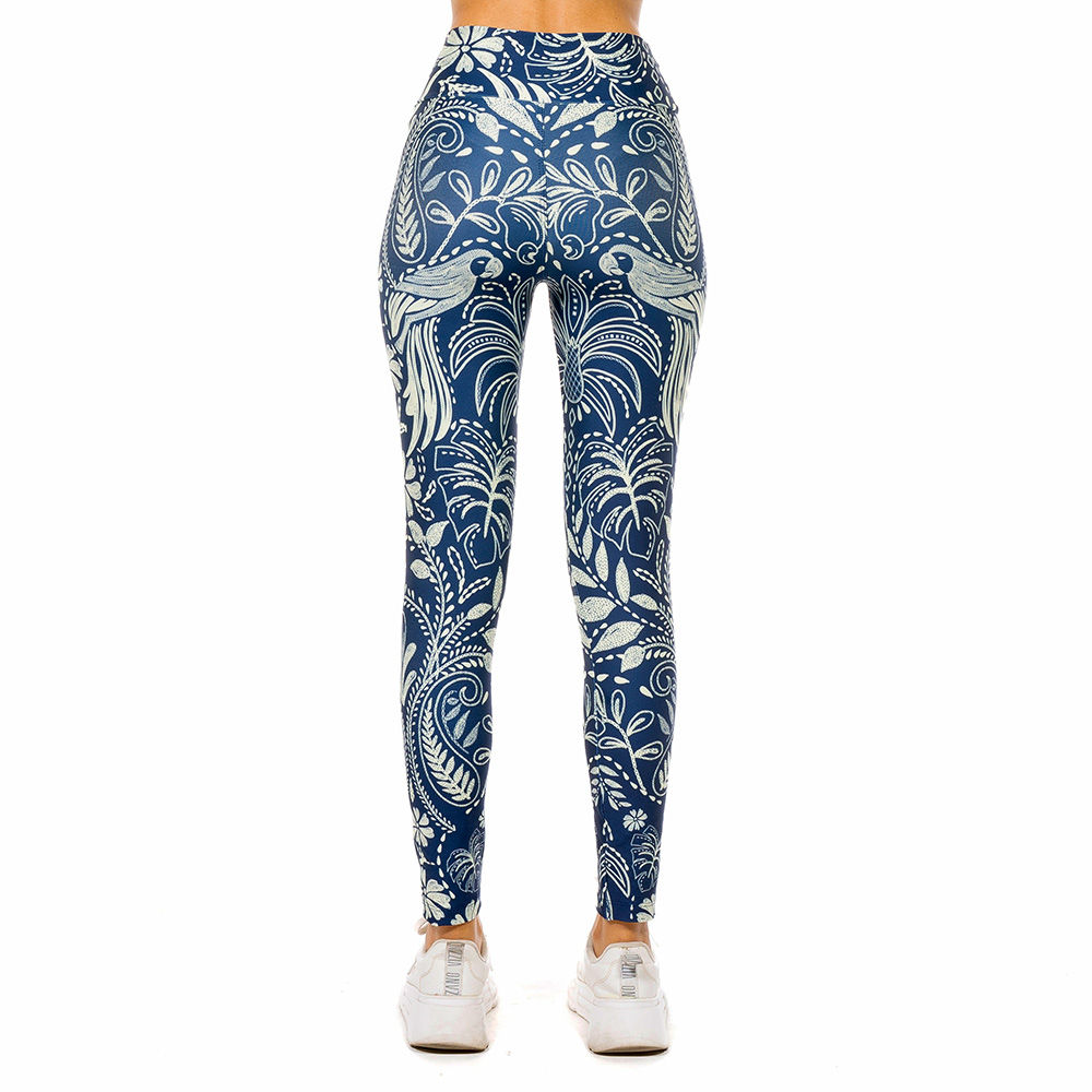 Calça Feminina Legging Estampada Araras Bordado Fundo Off