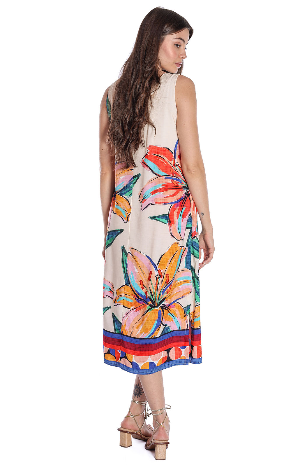 Vestido Feminino Viscose Serena Estampado Canindé Bananas e Lírio Vestido Feminino Viscose Serena Estampado Canindé Bananas e Lírio