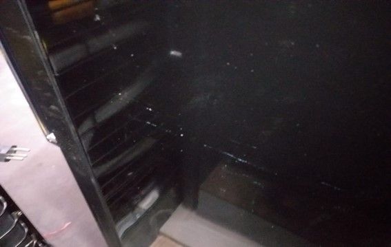 ADEGA VERTICAL AD200 220V PRETA PORTA ESQUERDA