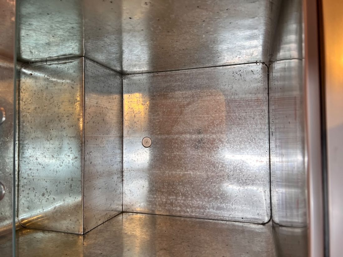 CONGELADOR FREEZER EXPOSITOR VITRINE ECO 250 .E. 220V CINZA CAP EQUIV 310 LT - R290 CONGELADOR FREEZER EXPOSITOR VITRINE ECO 250 .E. 220V CINZA CAP EQUIV 310 LT - R290
