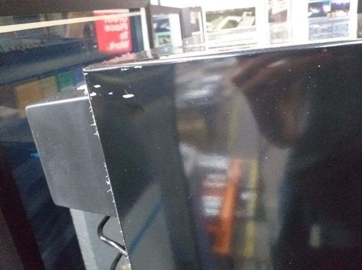 CERVEJEIRA VERTICAL CVA200 220V PRETA PORTA DIREITA ALUMINIO