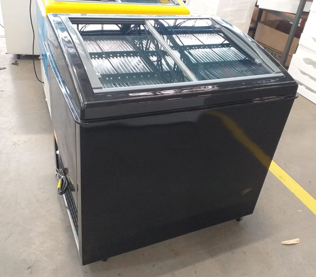 FREEZER HORIZONTAL EXPOSITOR VITRINE FH300C 127V COLORS PRETO - SLIM 2