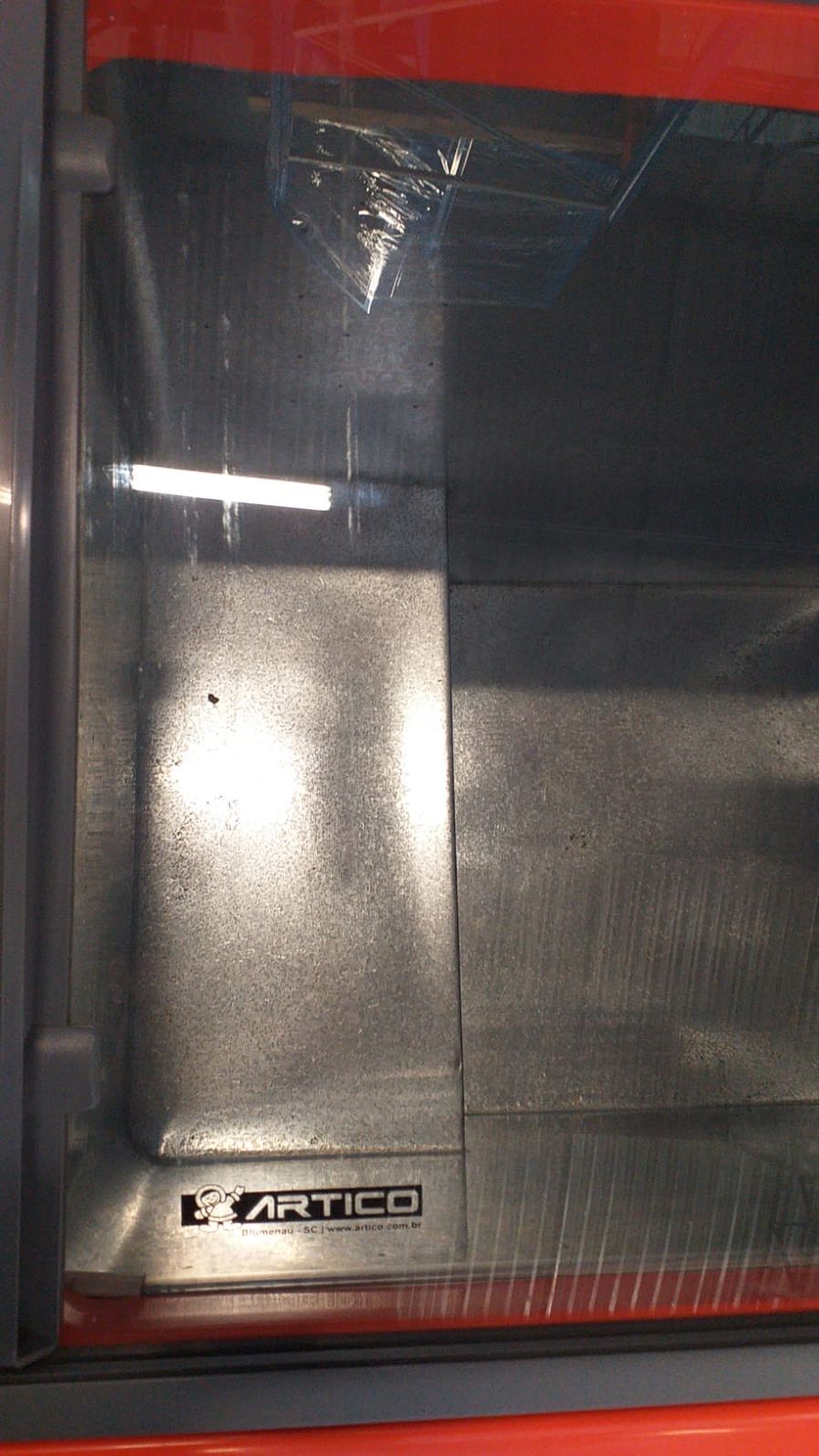 CONGELADOR FREEZER EXPOSITOR VITRINE SHOW SC 224 127V LARANJA CAP EQUIV 300 LT - SLIM C/ LED CONGELADOR FREEZER EXPOSITOR VITRINE SHOW SC 224 127V LARANJA CAP EQUIV 300 LT - SLIM C/ LED