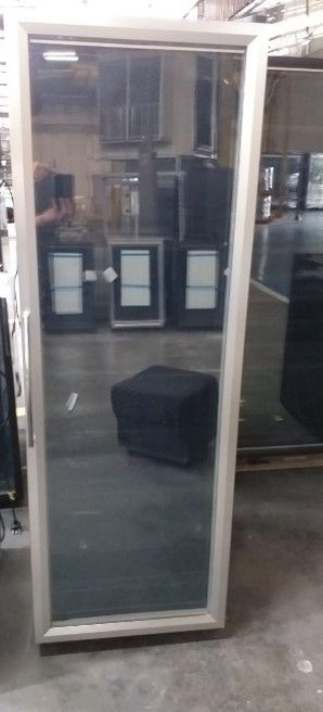 CERVEJEIRA VERTICAL CVA200 220V PRETA PORTA DIREITA ALUMINIO