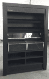 PAREDE DIVISORIA COM BOX DE PÃO E 2 PORTAS BASCULANTE