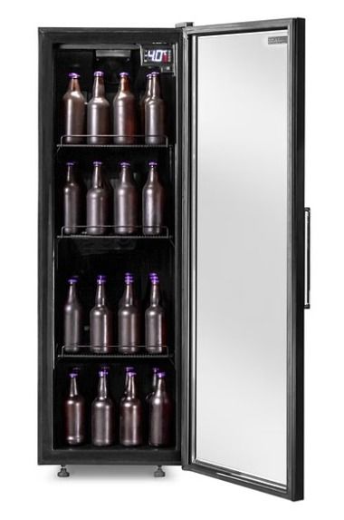 CERVEJEIRA VERTICAL CV200 220V PRETA PORTA DIREITA