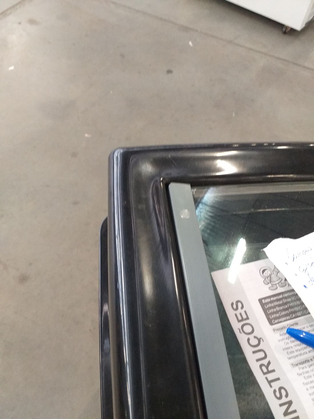 CONGELADOR FREEZER EXPOSITOR VITRINE SHOW SC 124 127V PRETO CAP EQUIV 120 LT