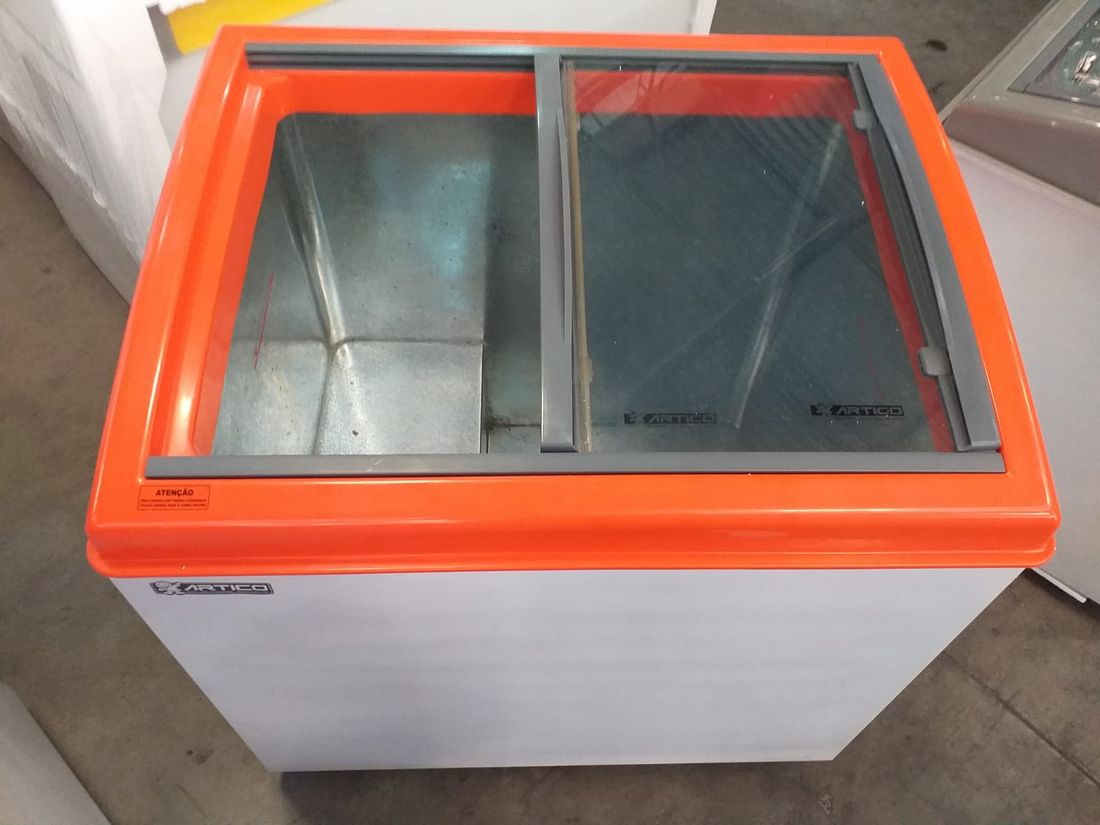 CONGELADOR FREEZER EXPOSITOR VITRINE SHOW SC 224 127V LARANJA CAP EQUIV 300 LT - SLIM C/ LED CONGELADOR FREEZER EXPOSITOR VITRINE SHOW SC 224 127V LARANJA CAP EQUIV 300 LT - SLIM C/ LED