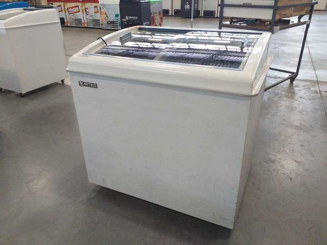 CONGELADOR FREEZER EXPOSITOR VITRINE SHOW SC 224 127V BRANCO CAP EQUIV 300 LT