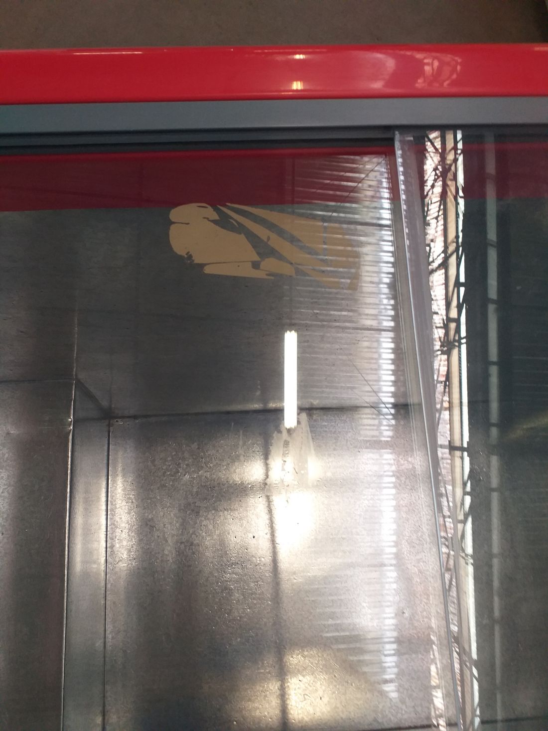 CONGELADOR FREEZER EXPOSITOR VITRINE SHOW SC 424 127V VERMELHO CAP EQUIV 460 LT - SLIM C LED