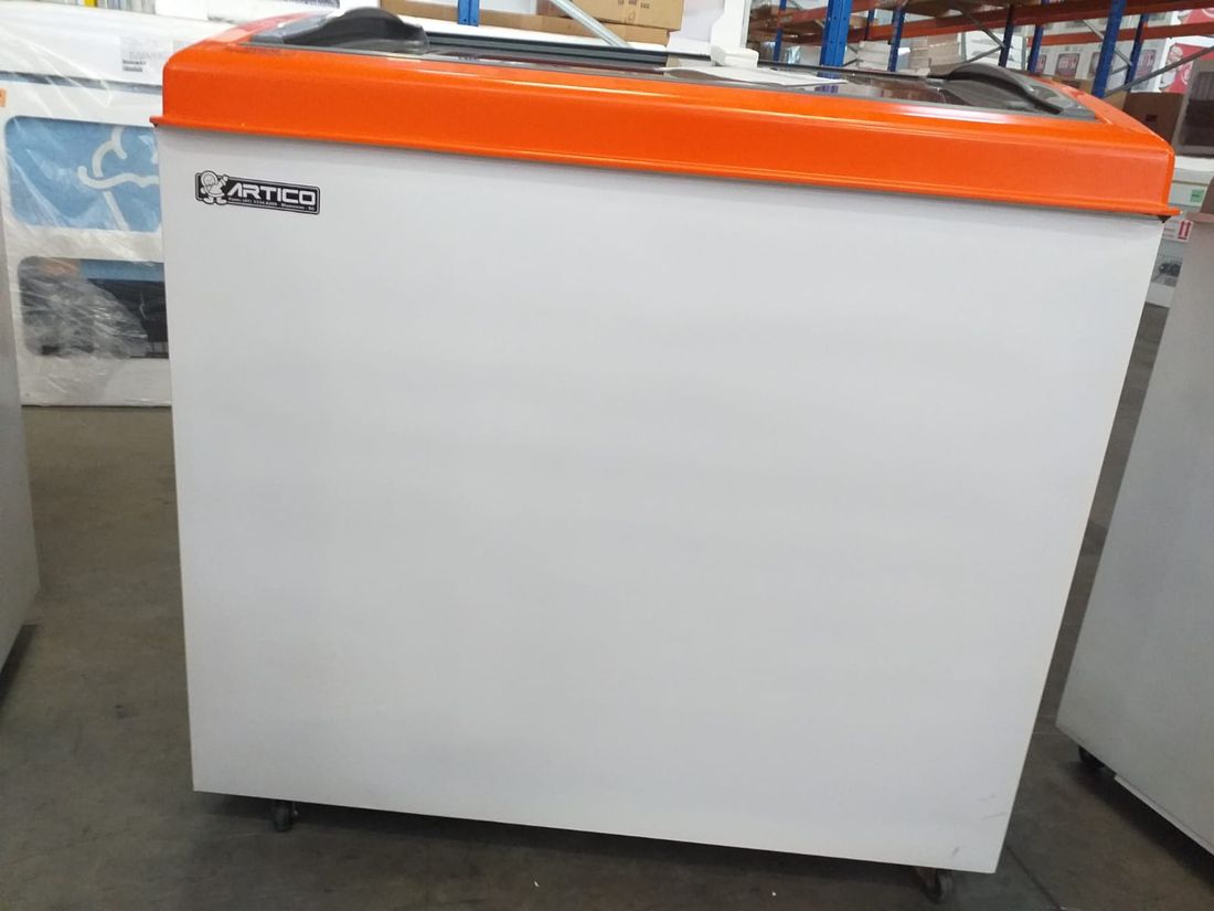 CONGELADOR FREEZER EXPOSITOR VITRINE SHOW SC 224 127V LARANJA CAP EQUIV 300 LT - SLIM C/ LED CONGELADOR FREEZER EXPOSITOR VITRINE SHOW SC 224 127V LARANJA CAP EQUIV 300 LT - SLIM C/ LED