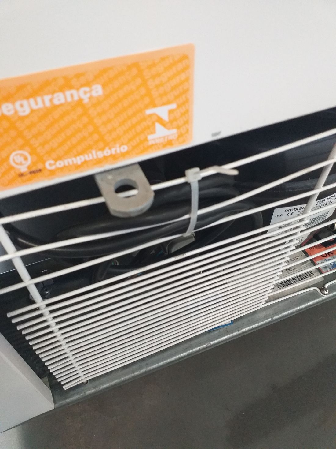 CONGELADOR FREEZER EXPOSITOR VITRINE SHOW SC 424 127V AMARELO CAP EQUIV 460 LT - SLIM