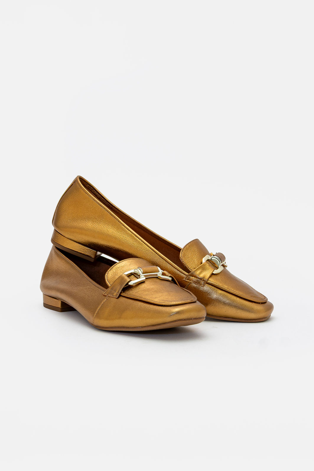 Mocassim em Couro com Fivela Imponente Bronze Mocassim em Couro com Fivela Imponente Bronze