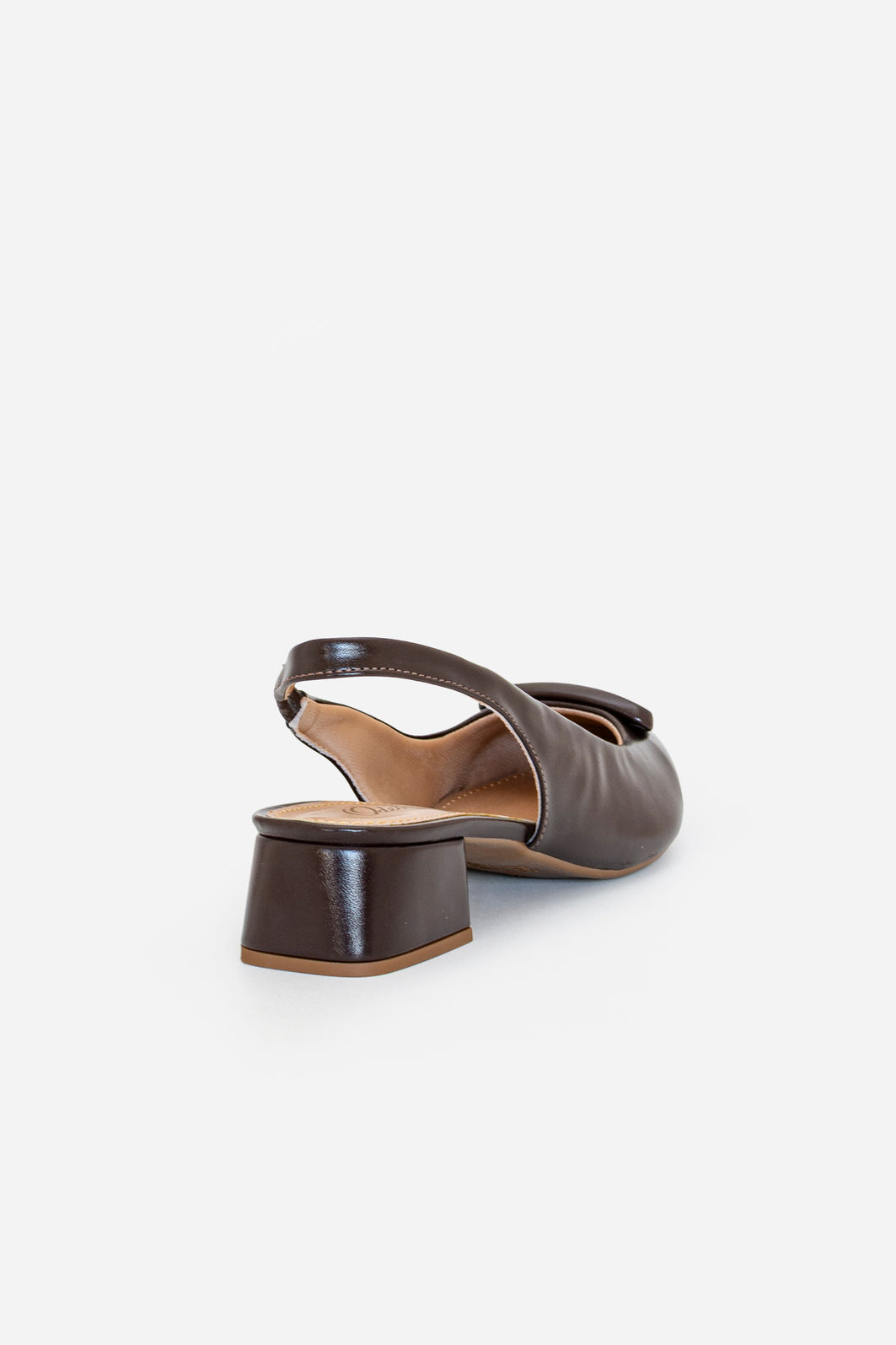 Slingback com Enfeite e Salto Baixo Marrom Slingback com Enfeite e Salto Baixo Marrom