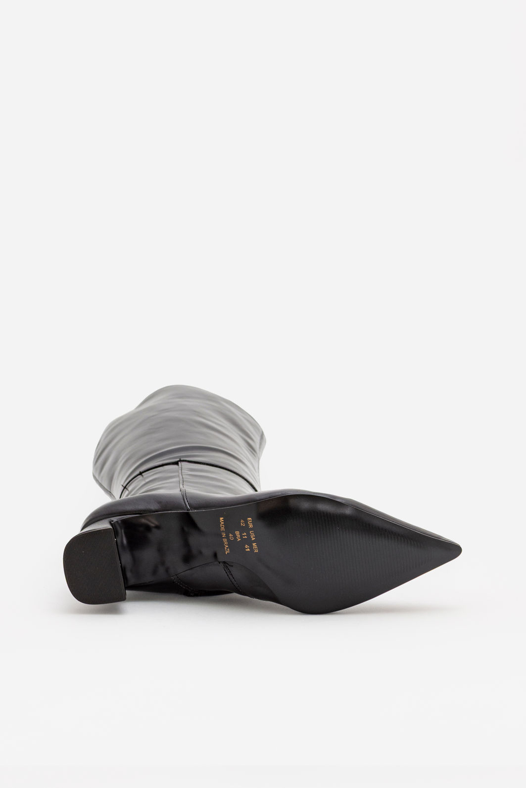 Bota Cano Longo com Capa e Salto Bloco Preta Bota Cano Longo com Capa e Salto Bloco Preta