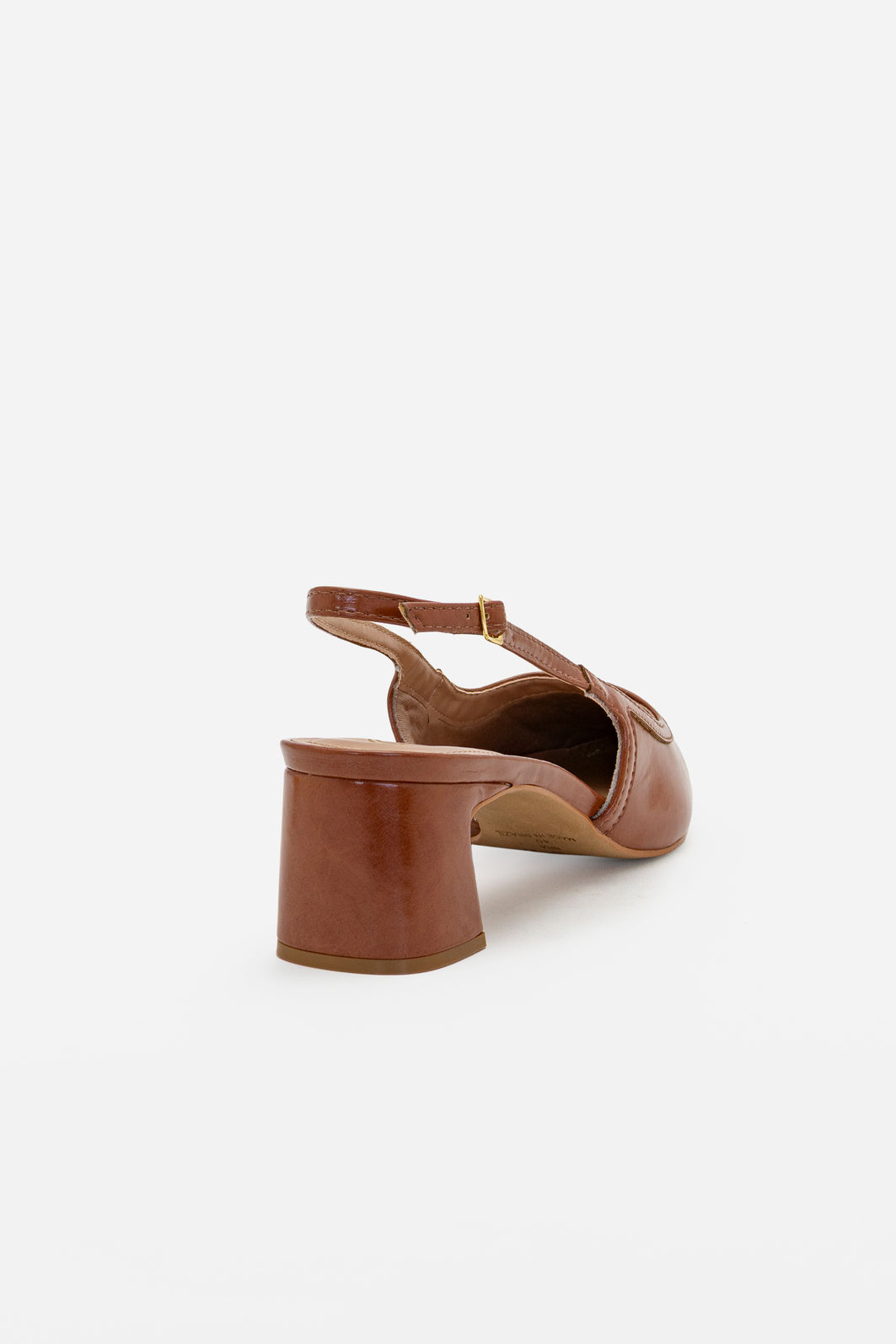 Slingback Elegante com Salto Bloco Tostado Slingback Elegante com Salto Bloco Tostado
