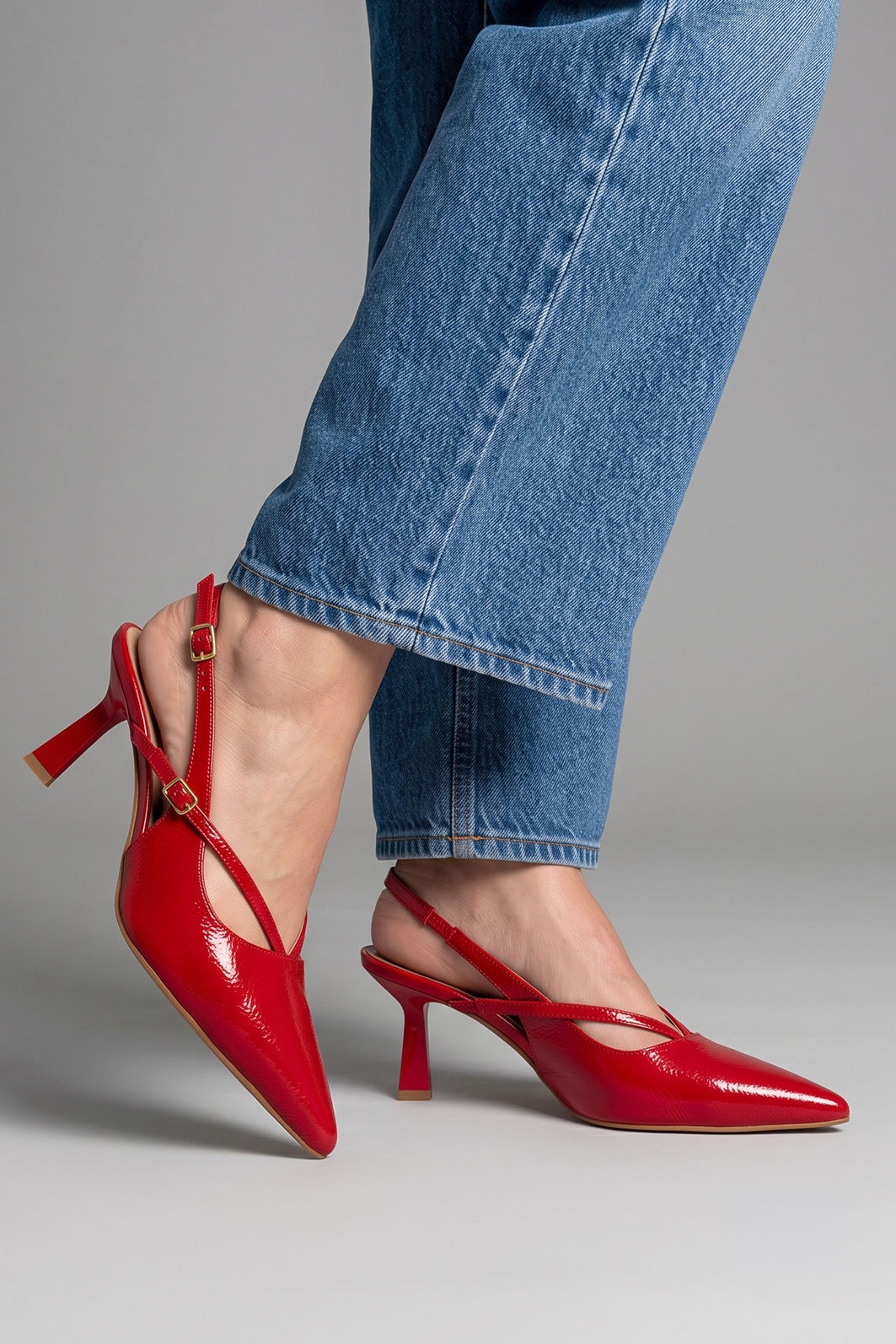 Slingback com Salto Geométrico Vermelho Slingback com Salto Geométrico Vermelho