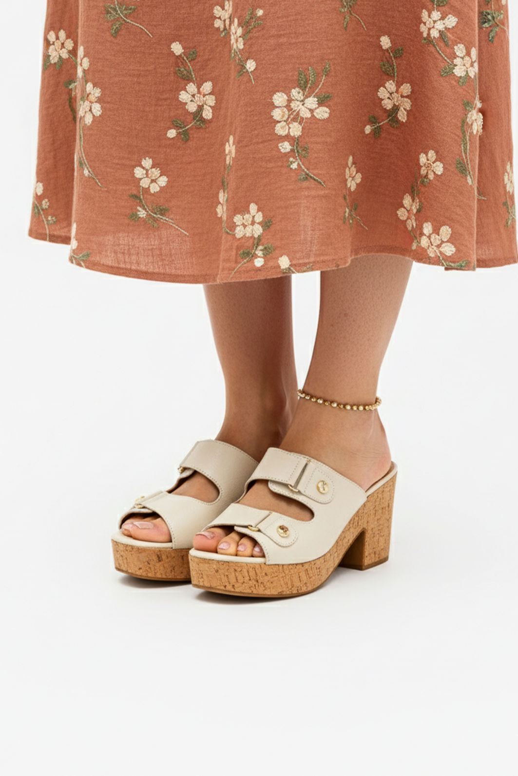 Mule em Couro com Salto de Cortiça Natural Off White