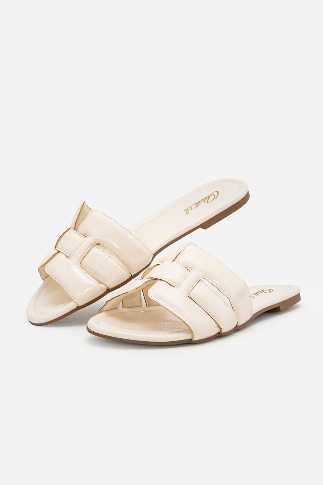 Rasteira Tiras Fofas Moderna Off White Rasteira Tiras Fofas Moderna Off White
