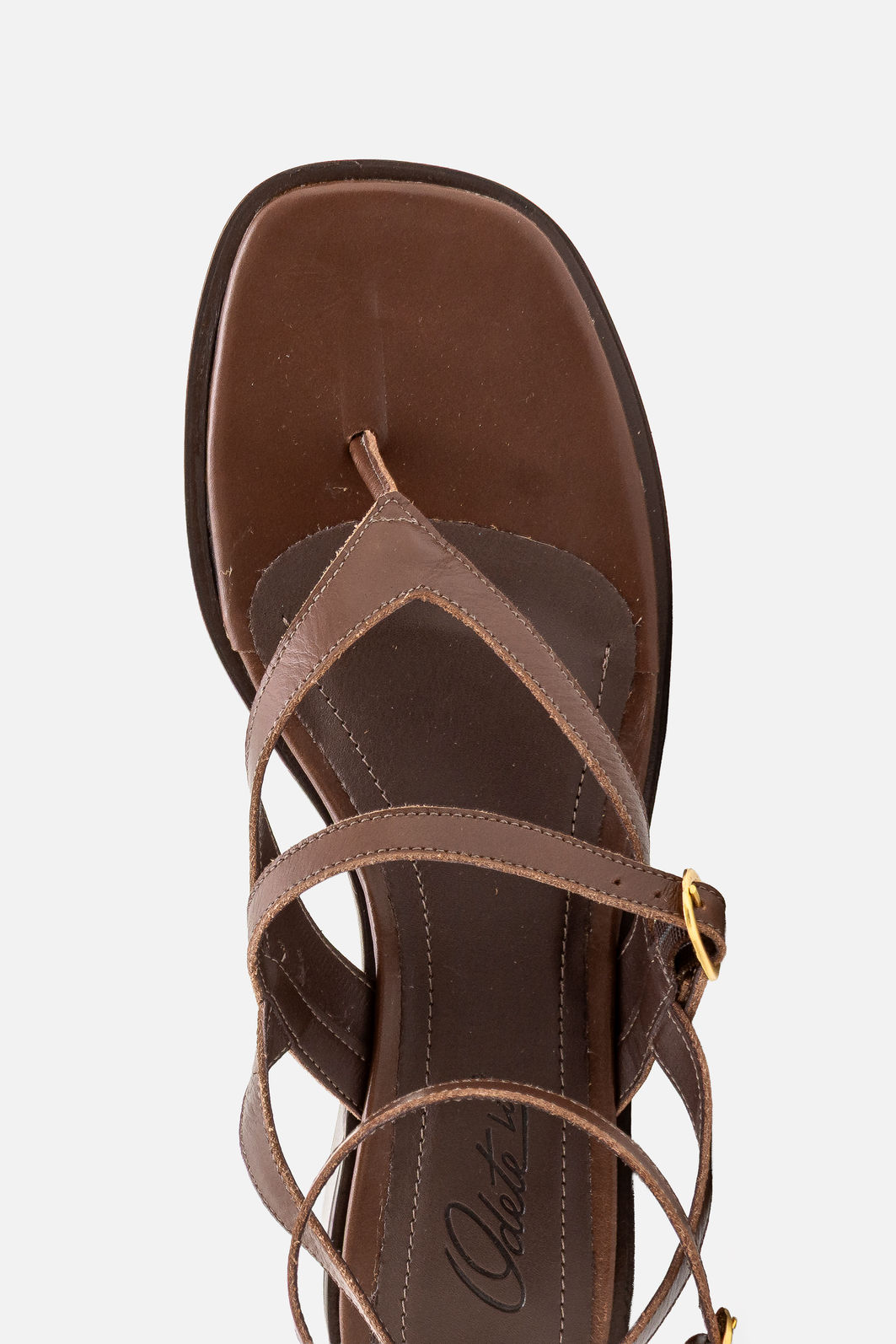 Sandália de Dedo com Tornozeleira em Couro Café